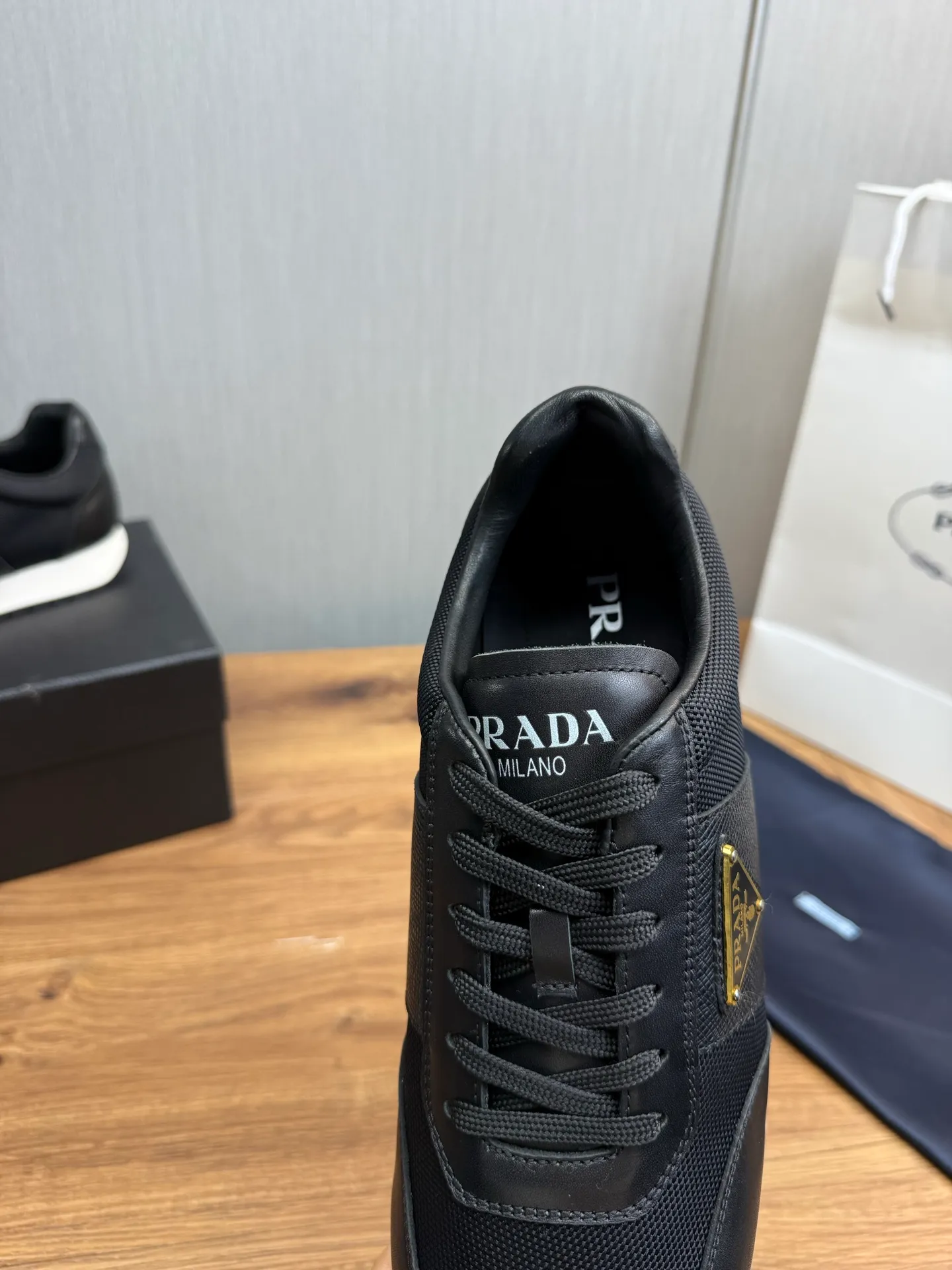 Men's shoes 💰760💰 [PRADA] New models synchronized with the official website, high-quality shipments ✔️Best sellers🔥 Original cowhide with mesh surface + cowhide lining, 1🆚1 replica, original bottom, 38-45 (men's 45 is custom-made and cannot be returned)